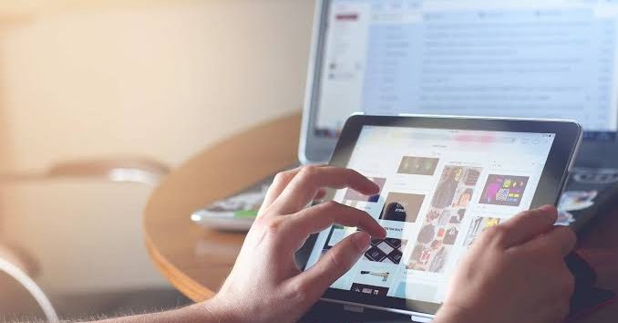 From Scroll to Sale: How Strategic Video Content Influences Buying Decisions